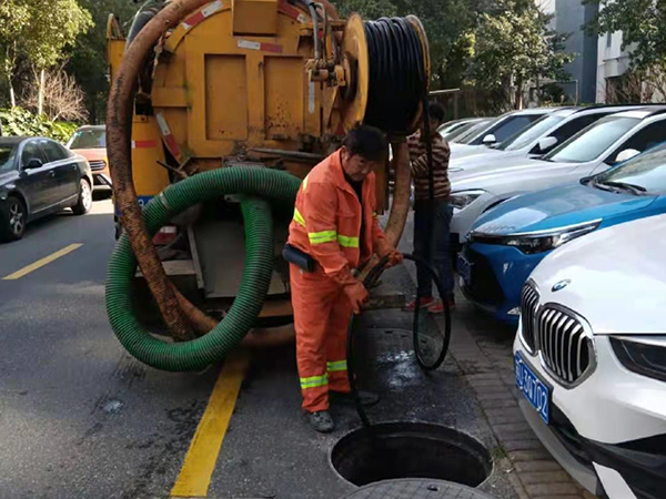 赤坎排污管道清淤
